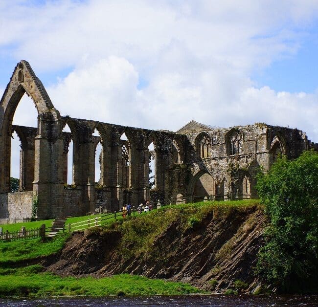 bolton-abbey-north-yorkshire Bolton Abbey Ruins