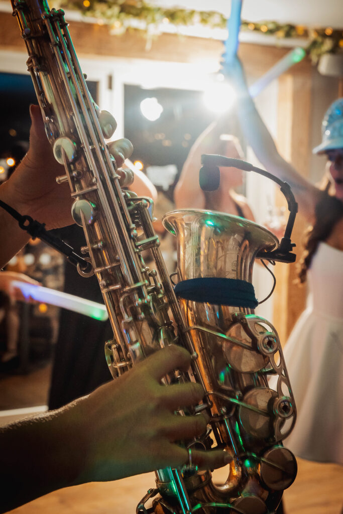 Ellie_Sax_Wedding (37)