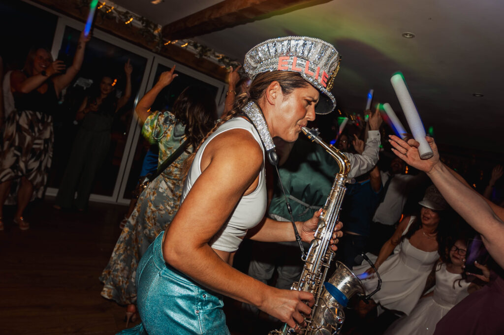 Ellie_Sax_Wedding (43)