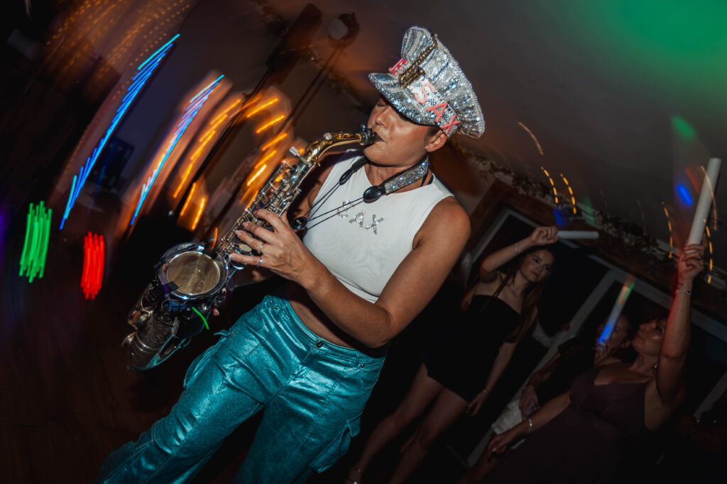 Ellie_Sax_Wedding (47)