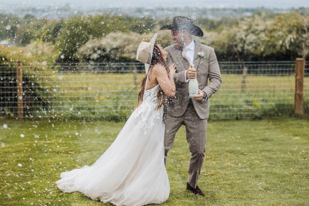 Charlotte and Richard on their wedding day — Yorkshire wedding photography by Fabio Photography