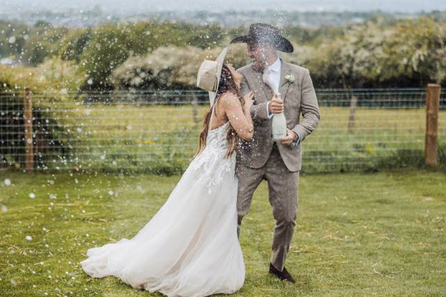 Charlotte and Richard on their wedding day — Yorkshire wedding photography by Fabio Photography